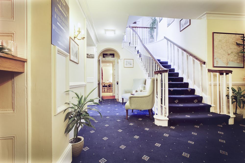 Hotel Sleeping Bear 3*