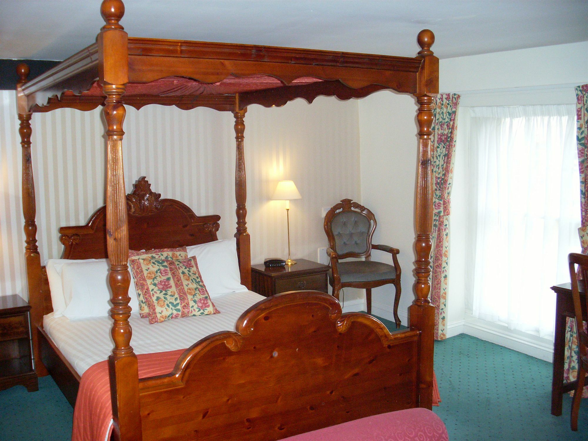 Hotel Sleeping Bear 3*